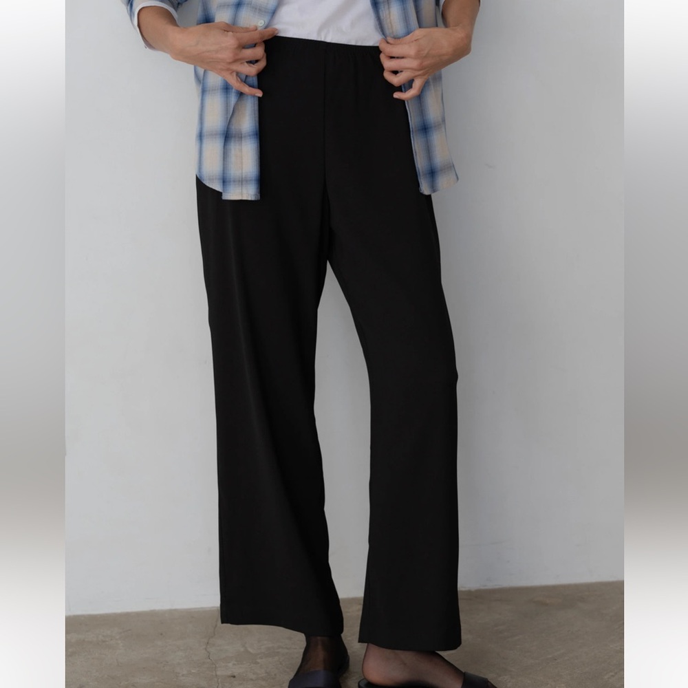 DONNI Simple Crepe Black Trousers - Picture 7 of 11